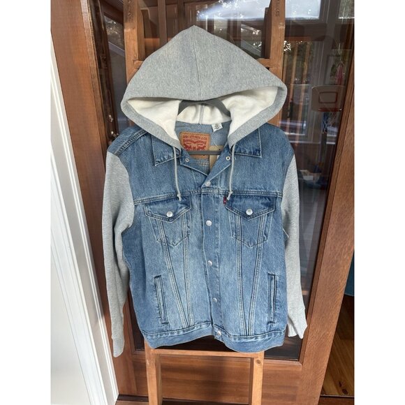 NEW Mens M Levis Hybrid Hoodie Trucker Jacket Blue Gray Relaxed Fit Long Sleeve - Picture 1 of 9